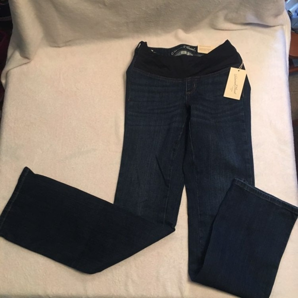Universal Thread Maternity Jeans Women 4 Dark Wash NEW Bootcut Over Belly Panel